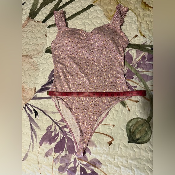 NEW LAVENDER FLORAL BODYSUIT - Picture 7 of 7
